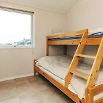 5 Star In Лёккен